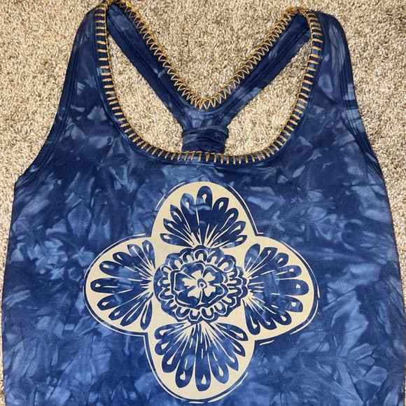 PINK LOTUS SIZE SMALL CAN FIT MEDIUM - Picture 3 of 6